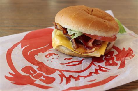 National Cheeseburger Day deals: Wendy's, McDonald's, Burger King