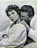 Kirk Douglas y Susan Hayward en "Intriga Femenina" (Top Secret Affair ...