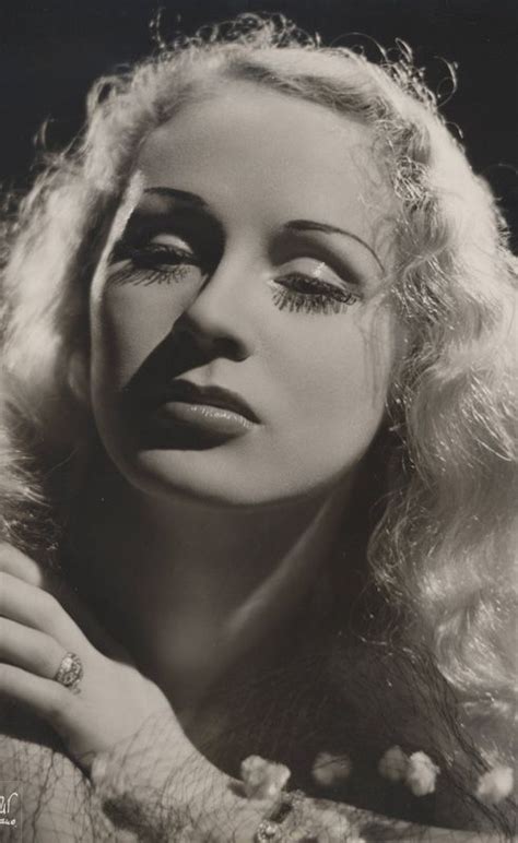 Diane Van Dyne Burlesque Dancer 1940s Golden Age Of Hollywood