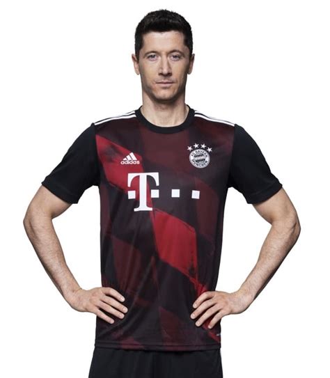 @fcbayernen 🇬🇧 @fcbayernes 🇪🇸 @fcbayernus 🇺🇸 @fcbayernar العربية fans: FC Bayern 2020-21 Adidas Champions League Kit | The Kitman