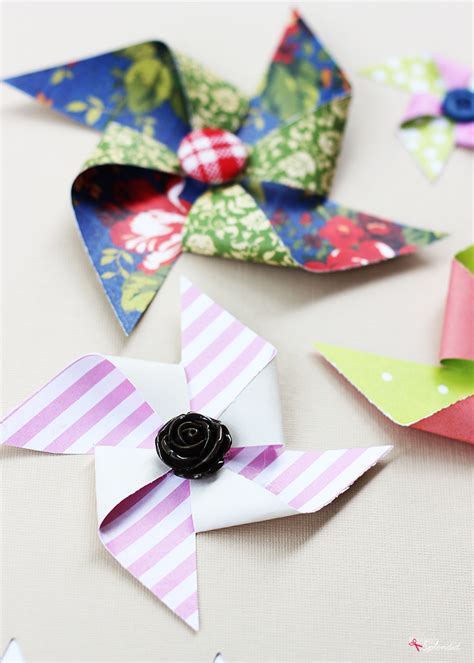 How To Make Paper Pinwheels Positively Splendid {crafts Sewing Recipes And Home Decor}
