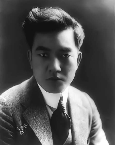 The First Hollywood Male Sex Symbol Was Japanese Actor Sessue Hayakawa The Vintage News