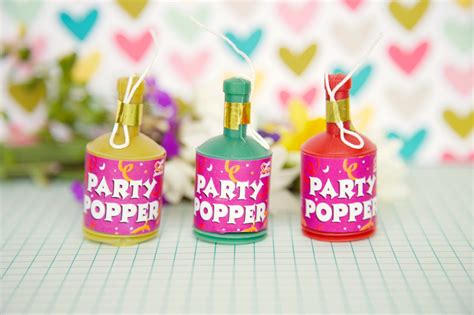 Real Petal Party Confetti Poppers • Capture By Lucy