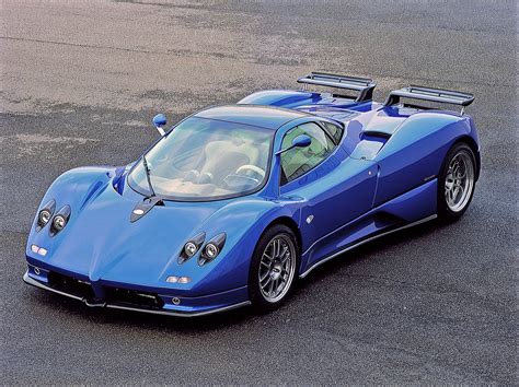 (commonly referred to as pagani) is an italian manufacturer of sports cars and carbon fiber components. Pagani houdt minstens tot 2026 vast aan V12