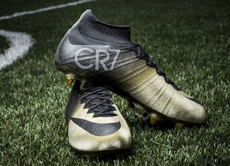 Special Edition Gold Superfly Cr7 Soccer Cleats 101