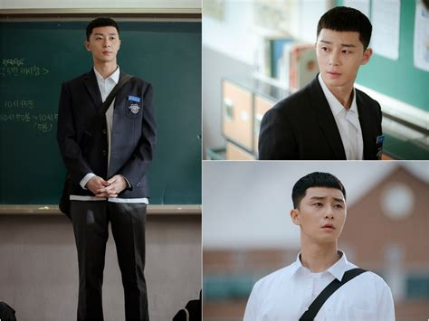 He was convincing as the problematic (read: Park Seo Joon Transforms Back Into High School Student For ...