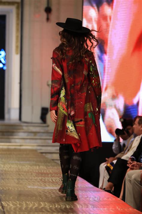 Check spelling or type a new query. Un poco de nuestro desfile!. Prendas intervenidas por el ...