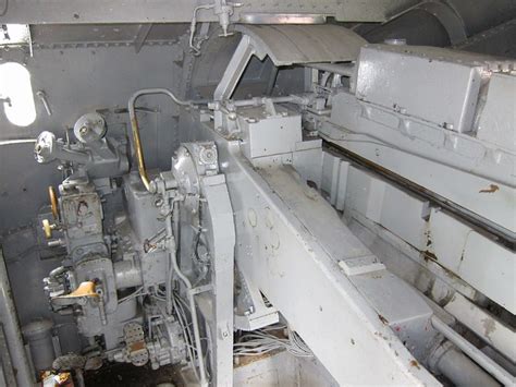 Inside The 5in Naval Gun Turret Flickr Photo Sharing