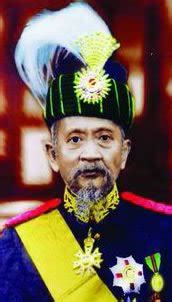 Posted by smk sultan ahmad tajuddin at 11:59 pm 0 comments. Payung Mahkota Dirgahayu Raja Melayu: ALMARHUM SULTAN ...