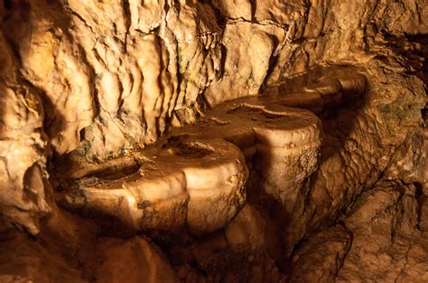 Howe Caverns New York The Best Kept Spelunking Secret In The State