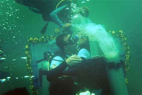 Diving In Bali Bali Underwater Wedding