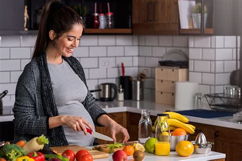 Nên ăn Những Loại Trái Cây Nào Khi Mang Thai Viam Clinic