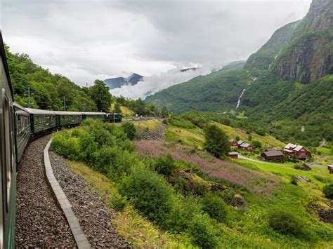the 10 best train trips in the world
