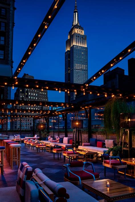 Rooftop Dinner Nyc Moxy Nyc Times Square
