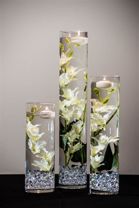 Pretty Wedding Centerpieces Floating Candle Centerpieces Diy Centerpieces Wedding Candles