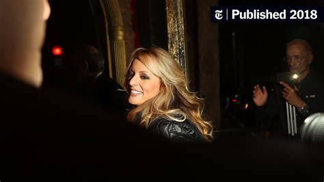 Stormy Daniels Porn Star Suing Trump Is Known For Her Ambition ‘shes The Boss The New