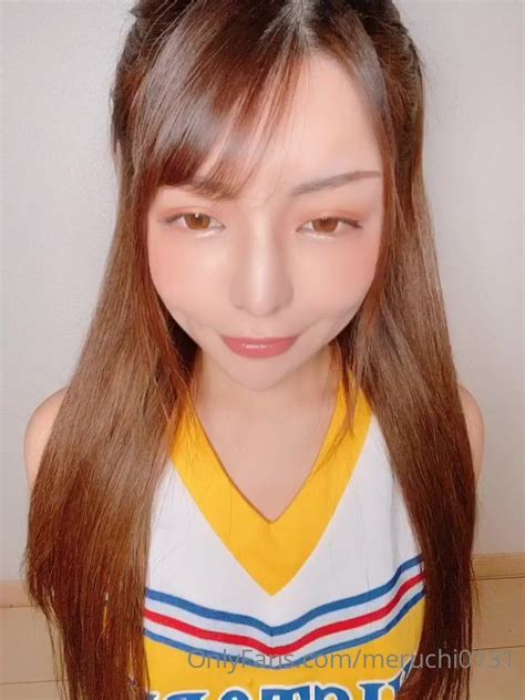 Meruchi0131 Hot Asian Sporty Girl Revealed Her Curvy Booty On Cam