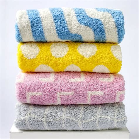 Order affordable high quality absorbent bath towel on alibaba.com. Set of Four Bath Towels - Cool Hunting