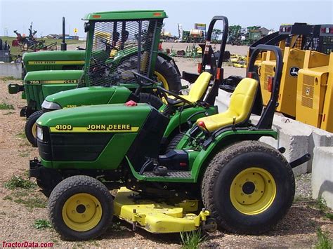 John Deere 4100 Tractor Photos Information