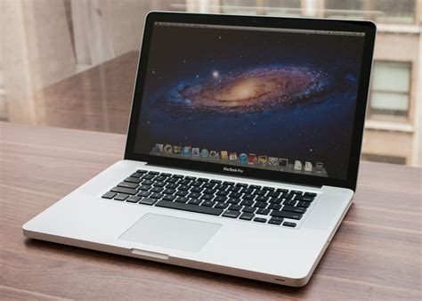 Apple Macbook Pro 15 Inch Review Apple Macbook Pro 15 Inch Summer
