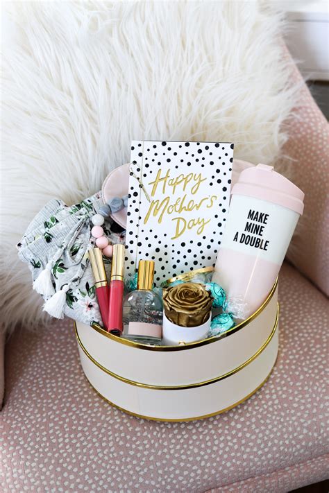 DIY Gift Basket: Best Mother's Day Gift Idea for New Moms - Truly Hand 