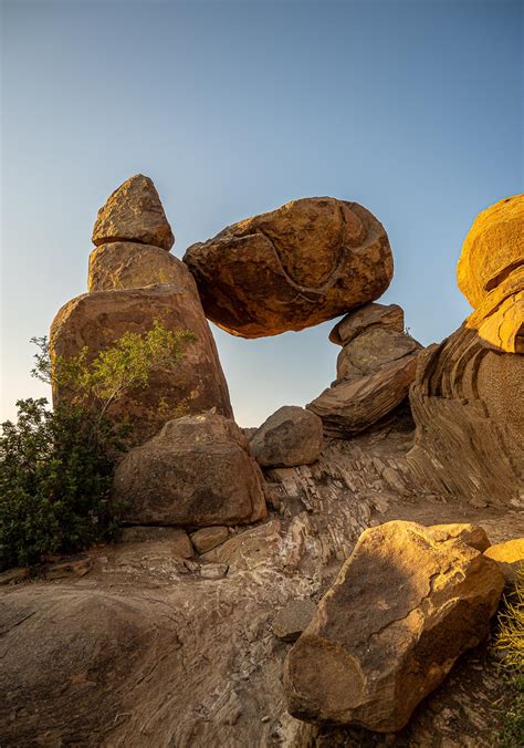 Balanced Rock Big Bend National Park Tx Usa Oc Rmostbeautiful