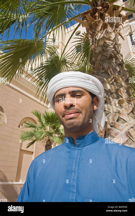 Local Arab Man In Typical Hi Res Stock Photography And Images Alamy