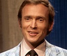 Dick Cavett Biography - Facts, Childhood, Family Life & Achievements