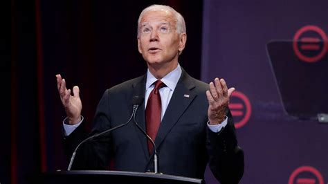 Democratic Debate 2019 Joe Biden Back Where He Started With Poll Lead