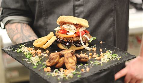 Humboldt haus definitely fits the bill for a great lunch veggie sandwich!!! Veggie-Burger mit exotischen Kartoffeln - Kathi Köstlich ...