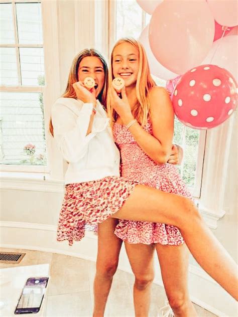 Best Friends In 2021 Cute Preppy Outfits Preppy Girl Preppy Party