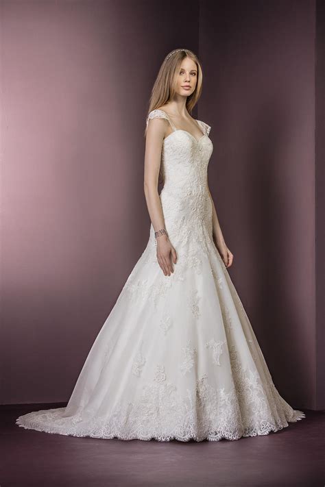 11479 Wedding Dress From Ellis Bridals Uk
