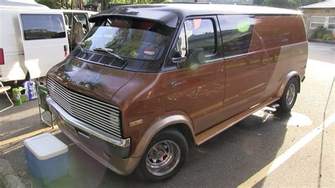 1974 Dodge B200 Tradesman Custom Van Sun Set Youtube