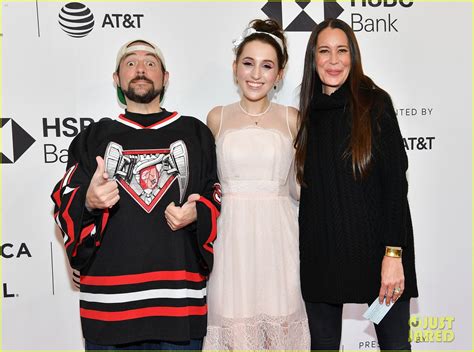 Kevin Smith Shows Off 30 Pound Weight Loss At All These Small Moments Premiere Photo 4071868