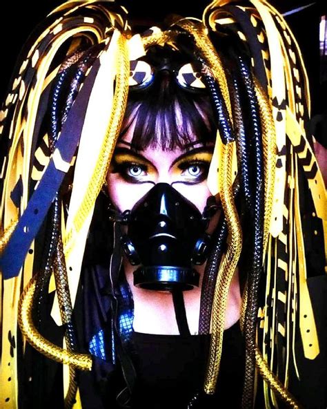 cybergoth cyber goth punk outfits grunge outfits cyberpunk clothes cyberpunk fashion