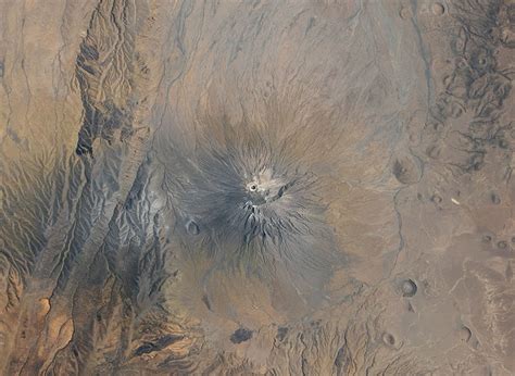 Types Of Volcanic Vents Owlcation