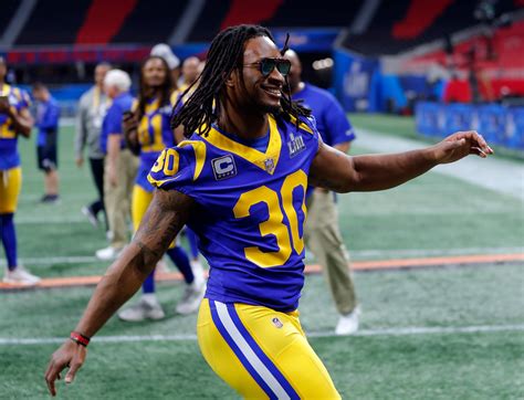 where is todd gurley super bowl fans perplexed as la rams star running back goes missing