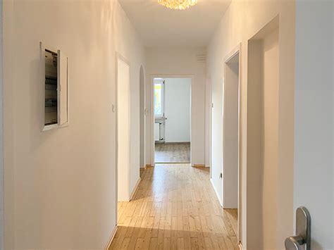 Alle infos finden sie direkt beim inserat. Großzügige 4-Zimmer-Erdgeschoss-Wohnung in Amberg ...