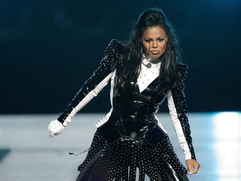 Musicheads Essential Artist Janet Jackson The Current