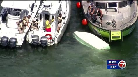 Man Rescued After Boat Flips Over Near Rickenbacker Causeway Wsvn 7news Miami News Weather