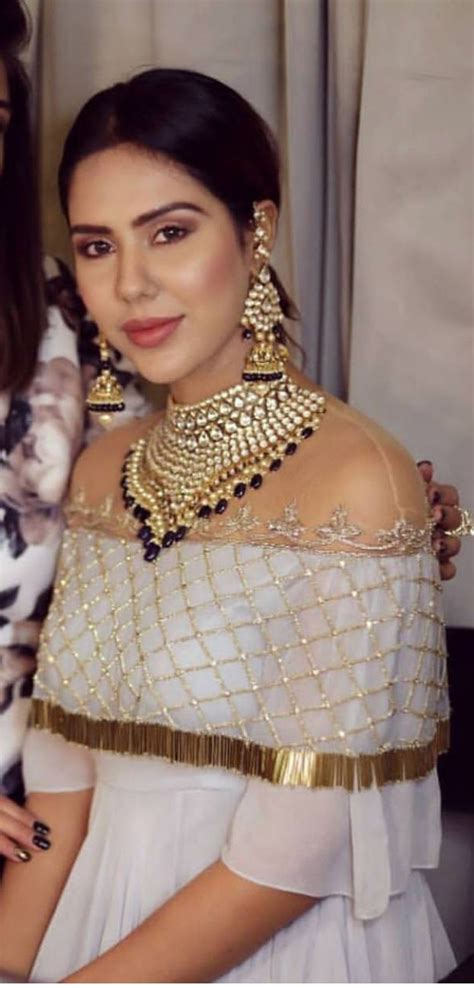 Sonam bajwa superb dance in punjabi suit. 40 best Sonam Bajwa images on Pinterest | Photo galleries ...