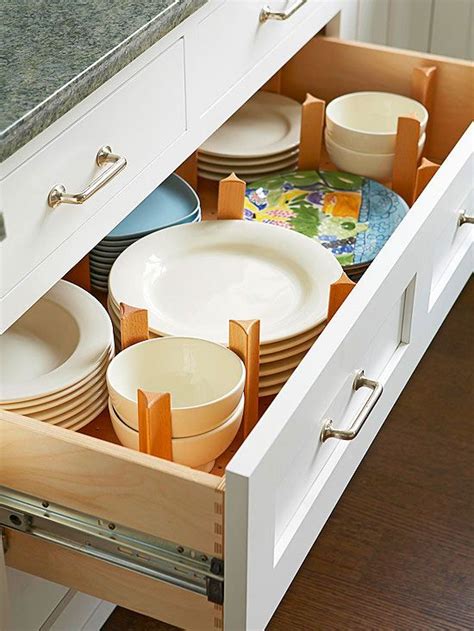 These cabinet storage organization tips are full of beautiful home decor inspiration for any size i partnered with thomasville cabinetry (exclusive at the home depot) and chose their thomasville studio 1904 line of cabinets. 22 Brilliant Ideas for Organizing Kitchen Cabinets | Diy ...