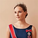 Ingrid Alexandra di Norvegia, 18 anni: nuovo ritratto e festa ufficiale ...