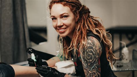 the truth about tipping tattoo artists