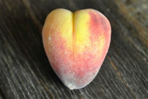 Peaches Fruit Maven