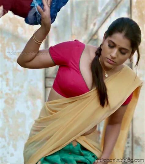 Rashmi Gautam Telugu Actress Guntur T1 4 Hot Saree Cleavage Hd Caps