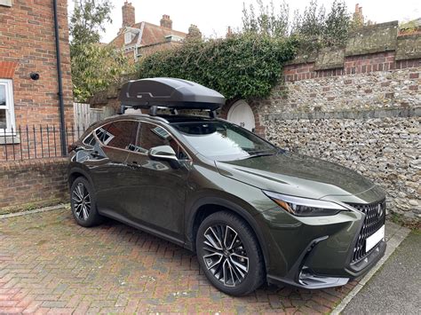 For Reference Lexus Roof Bars And Thule Force Xt M 400l Roof Box