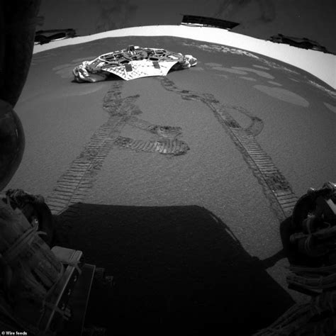 Marikh digelar planet merah kerana. NASA putus harapan, kenderaan dihantar ke planet Marikh ...