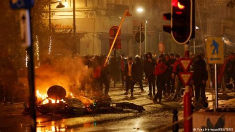 La Polic A Interviene En Bruselas Por Disturbios Tras Victoria De Marruecos