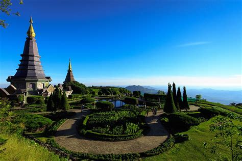 Although it has not erupted since 1964, the volcano still belches smoke. Ranked: Highest Mountain of Each Southeast Asian Country ...